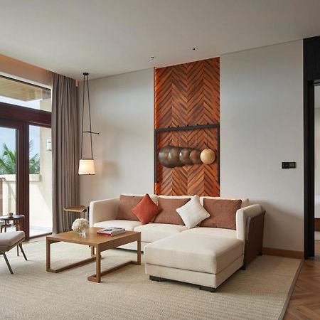 Grand Hyatt Shenzhou Peninsula Hotel Уанинг Екстериор снимка